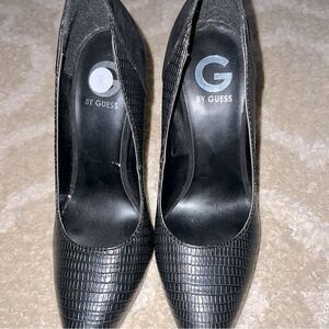 Guess heels size 7
